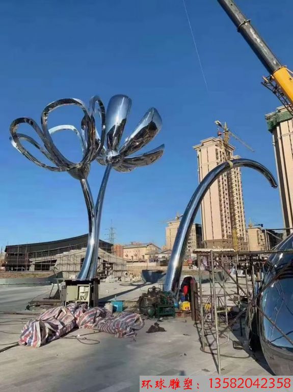 不锈钢城市广场镜面花朵雕塑 工艺摆件